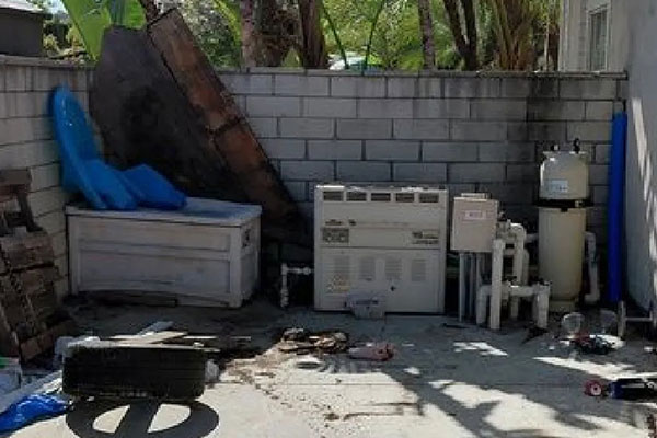 Before Yard Waste Removal Services